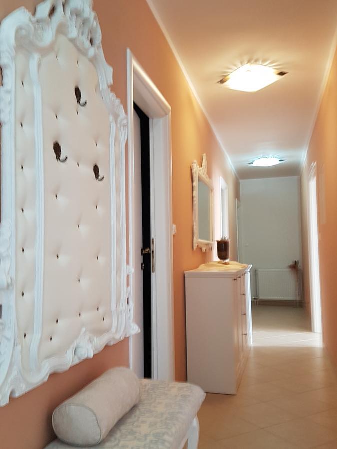 Apartments Suzana Novi Vinodolski Exterior foto