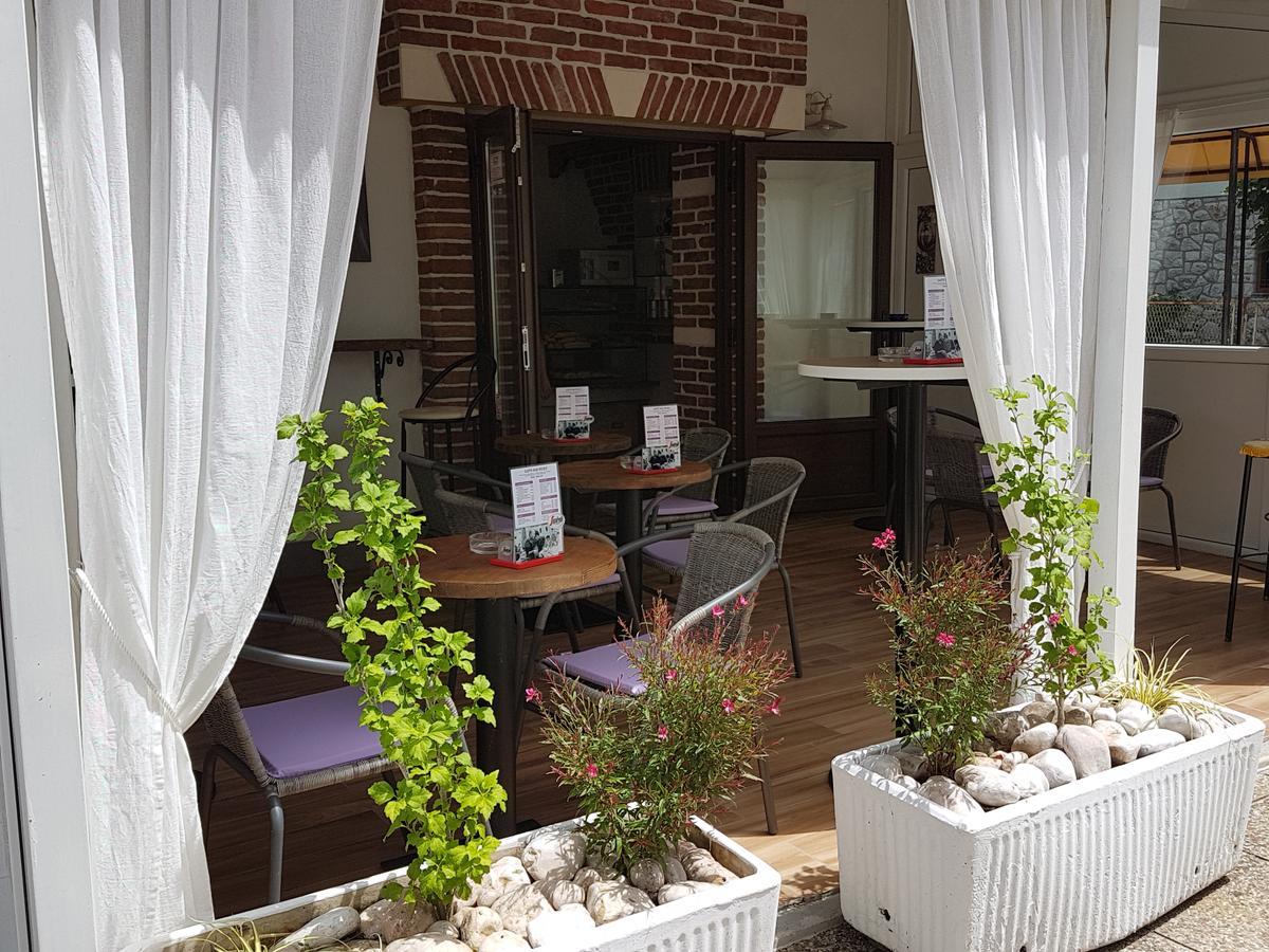Apartments Suzana Novi Vinodolski Exterior foto